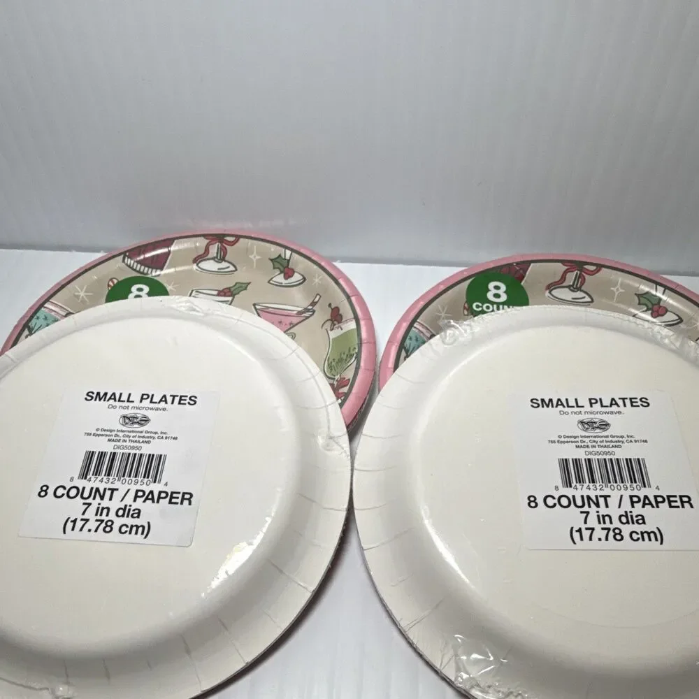 Design International Group Christmas Cocktail 7in Paper Plates 4pack of 8ct